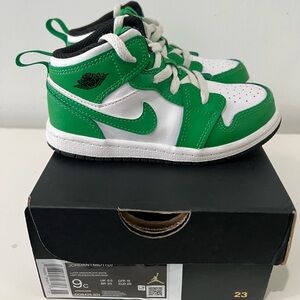 Kids Jordan 1 Mid TD ‘Lucky Green’
